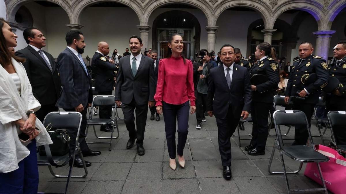 Sheinbaum, a su llegada a la presentación del informe sobre incidencia delictiva