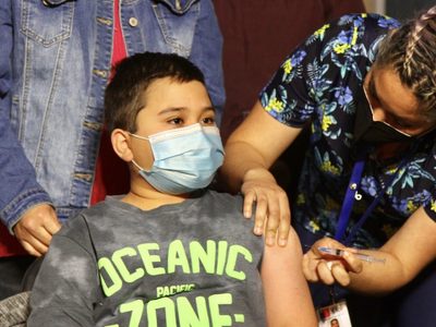 Finalizaron las especulaciones: qué dijo la Sociedad de Pediatría sobre la vacuna en infantes
