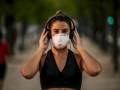 Qué dice la OMS de los tapabocas con válvula
