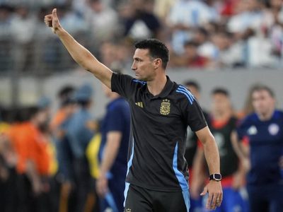 Copan la terna: los entrenadores argentinos que compiten junto a Lionel Scaloni por ser el mejor DT de América