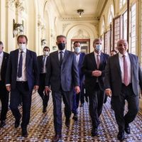 Juan Manzur recibió a Omar Gutiérrez y demás gobernadores en el Congreso