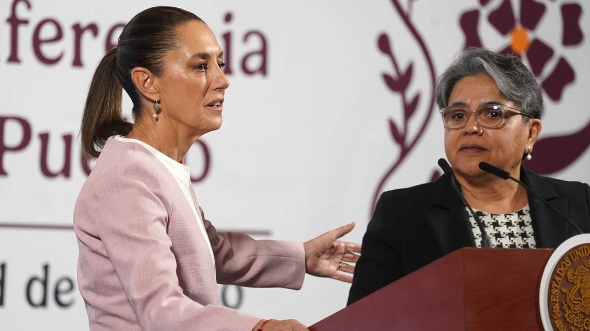 Claudia Sheinbaum y Raquel Buenrostro