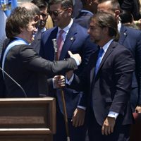 Javier Milei tendrá su primer encuentro bilateral con Luis Lacalle Pou