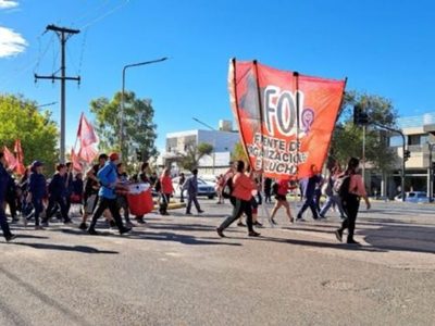 Organizaciones sociales anunciaron otra protesta por la continuidad de 440 puestos de trabajo