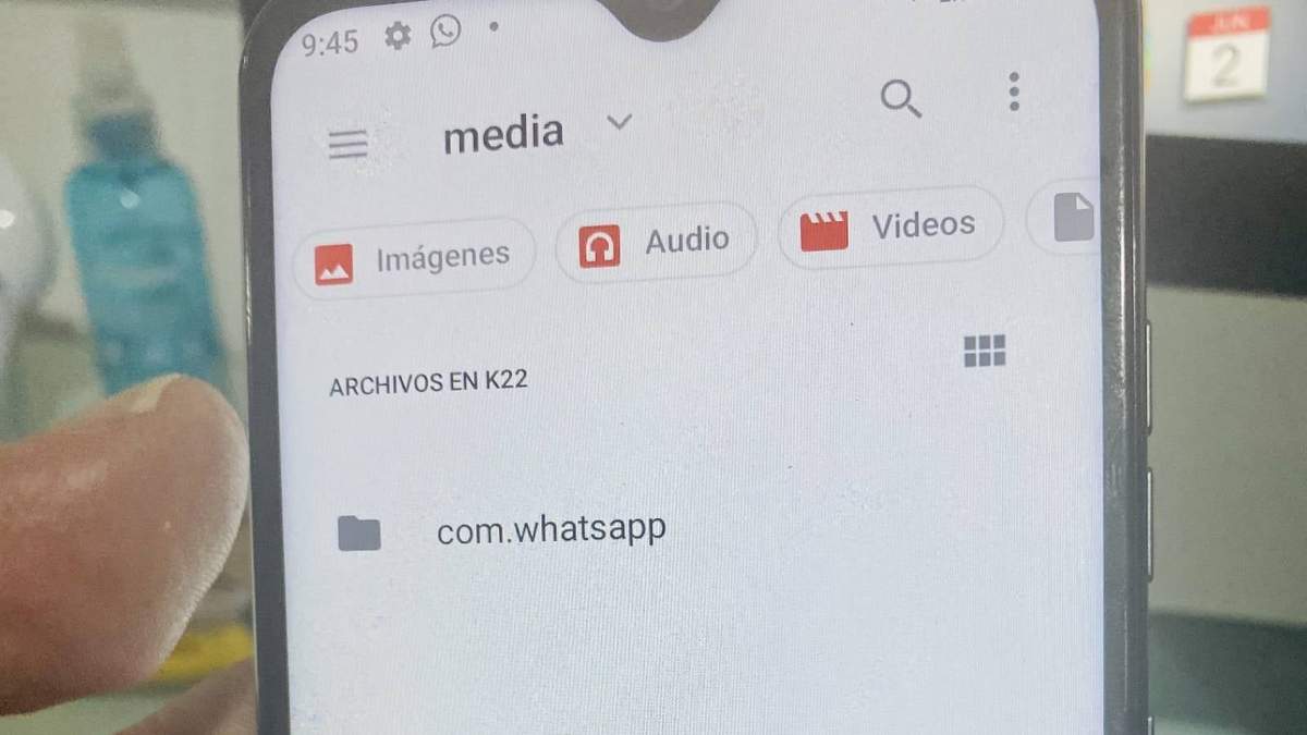 La carpeta com.whatsapp en Android