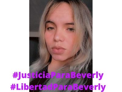 Feministas piden liberar a Beverly, detenida en Puebla tras defenderse de un chofer de Uber