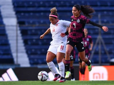 El Tri femenil empata sin goles con Canadá