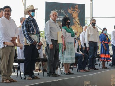 AMLO dice que se analizará "con calma" propuesta de Cárdenas de cancelar acueducto en Sonora