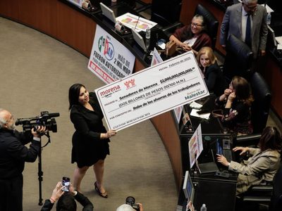 La 4T aprueba la reforma al Infonavit; la oposición denuncia un “atraco”