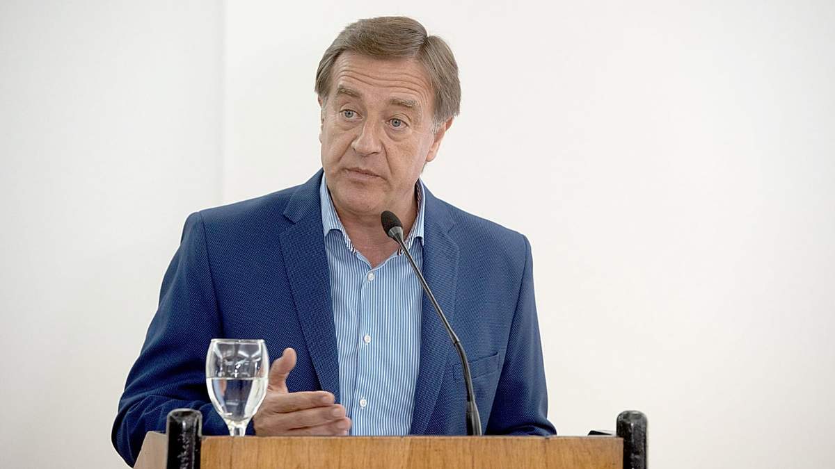 Rodolfo Suárez, gobernador de Mendoza. Fuente: (Instagram)