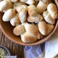 Cuernitos exprés: no gastes una fortuna en la panadería y hacé esta tremenda receta para la merienda