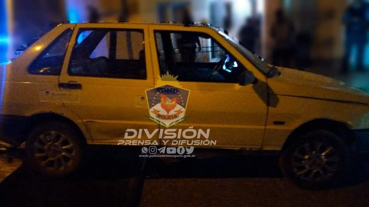 El auto fue secuestrado y será requisado. Fuente: (Policía de Neuquén)