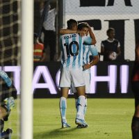 Repasá lo mejor del triunfo de Racing en el debut de Beccacece