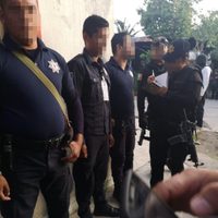 Dos mandos y un centenar de policías son detenidos en Huixtla por homicidio y tortura