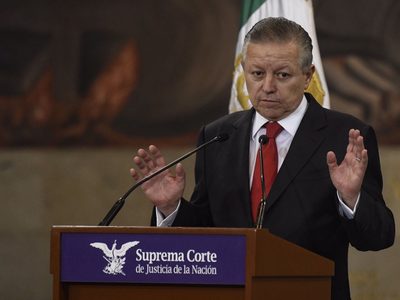 Zaldívar niega presiones por caso Gertz contra su cuñada; el 28 de marzo se resolverán los amparos