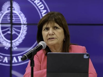 Patricia Bullrich denunció al Chiqui Tapia y Pablo Toviggino, principales autoridades de la AFA