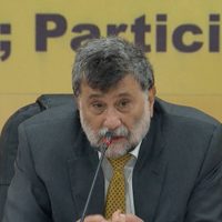 Exrector de la UNAM convoca a rechazar la Reforma Eléctrica de AMLO