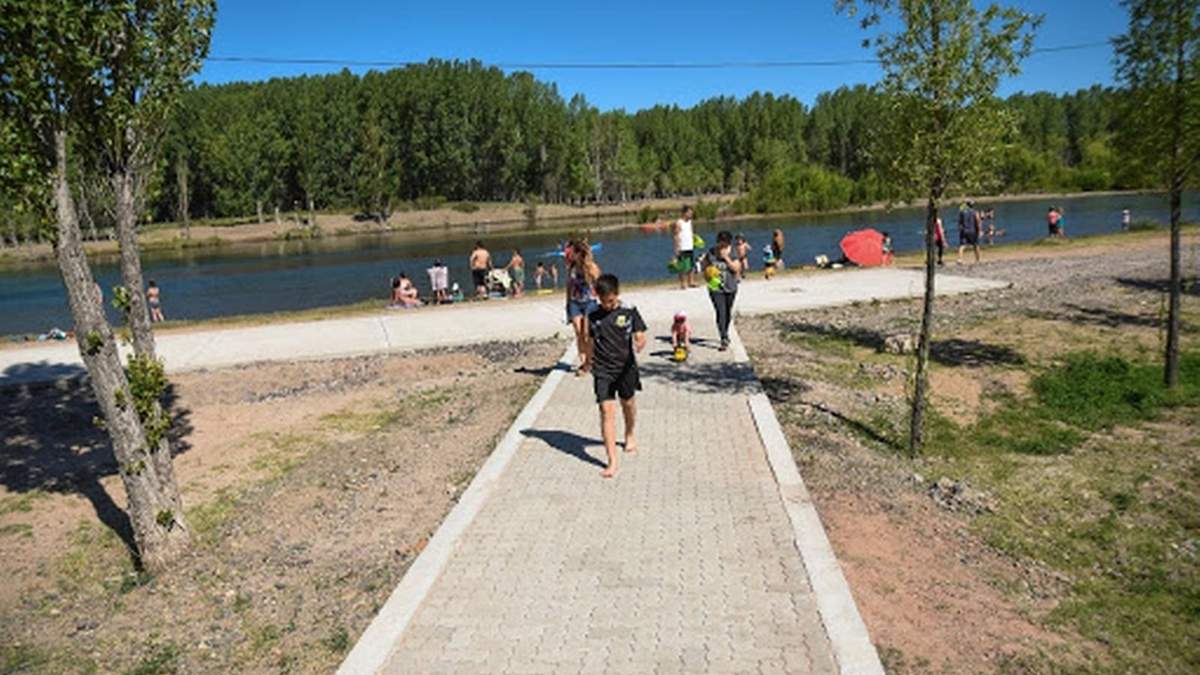 Balneario Neuquén. Fuente: (Twitter)