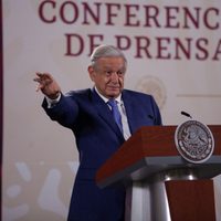 No he inclinado la balanza en favor de ninguna corcholata, se acabó el "dedazo": AMLO