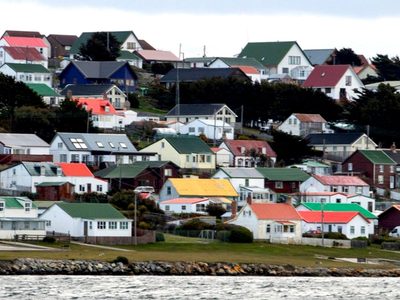 Parlamentario inglés le sugirió a los habitantes de las Malvinas que acepten la ayuda de Argentina