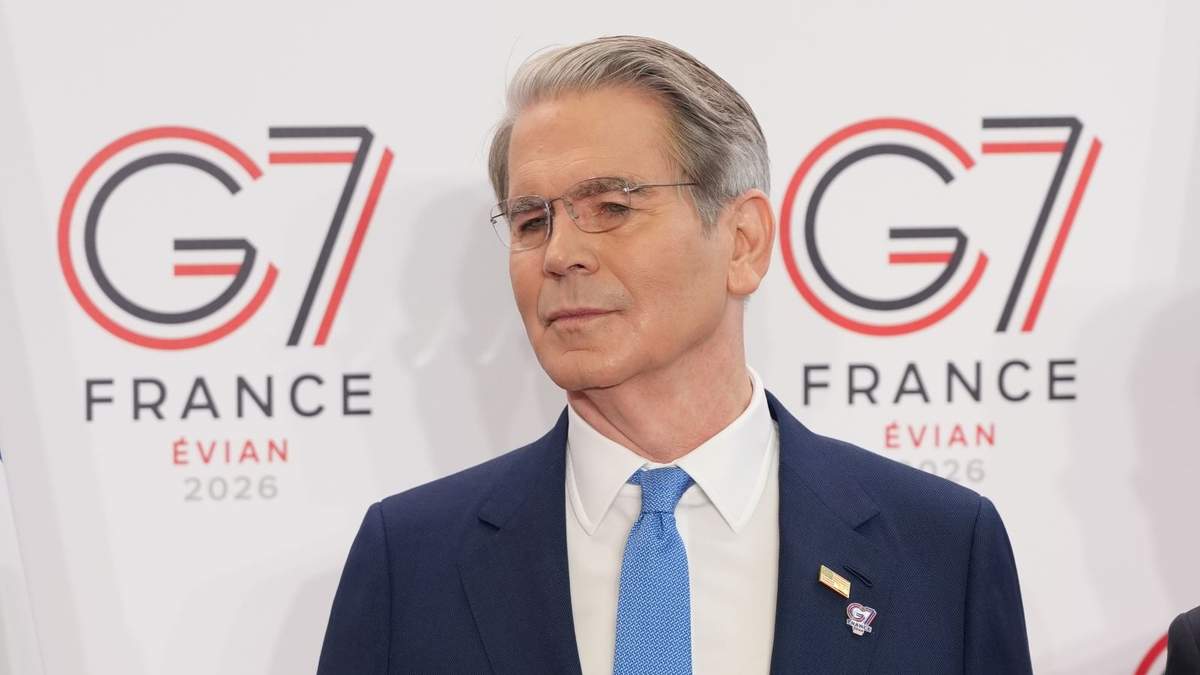 El secretario del Tesoro de Estados Unidos, Scott Bessent, a su llegada a la cumbre financiera del G7 en París