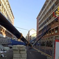 Al menos tres muertos por el colapso de dos grúas en Italia