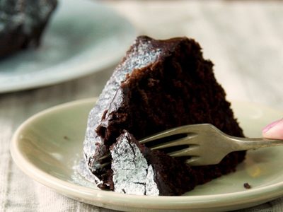 Budín de chocolate y vino tinto: sorprendé a papá en su día con esta receta extremadamente rica y original