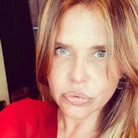 Nazarena Vélez preocupó a sus fans con una particular imagen: "Si me ves feliz, dejame en paz..."