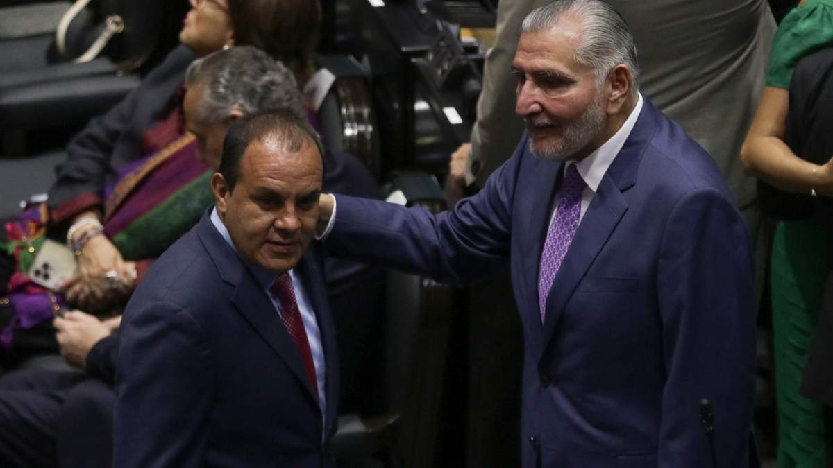 Cuauhtémoc Blanco Bravo, ya como diputado plurinominal, acompañado por el senador Adán Augusto López este domingo en la Cámara de Diputados