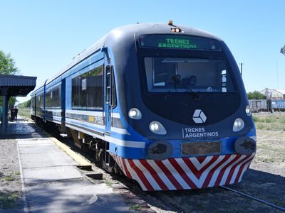 Tras casi dos días de suspensión, se reanudó el servicio de tren Neuquén-Plottier