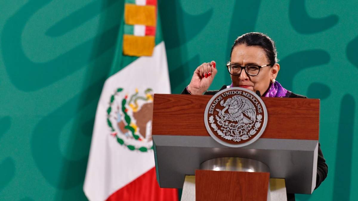 Rosa Icela Rodríguez en conferencia