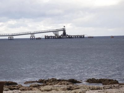 Rolando Figueroa celebró que Alberto Weretineck haya ganado la disputa por la instalación de la planta de gas GNL