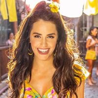 "No quería saber nada": Lali Espósito reveló un dato de su charla con Peter Lanzani