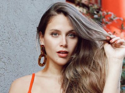 "¡Se olvidó la ropa!" Barbie Vélez encendió las redes con una fotografía ¡para el recuerdo!