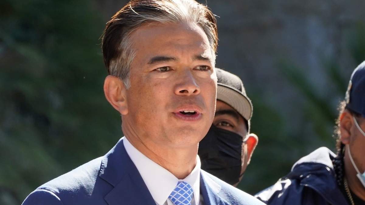 El fiscal general de California, Rob Bonta