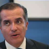 Partidos negocian en el Congreso los cargos del fiscal anticorrupción y de tres consejeros del INE