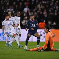 Con gol de Kylian Mbappé, el PSG derrotó al Real Madrid en la Champions League