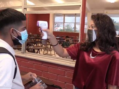 Abre 17 por ciento de escuelas de Nuevo León en el regreso a clases