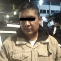 Detienen a policía de Tránsito de Naucalpan por exigir 45 mil pesos a conductor de BMW