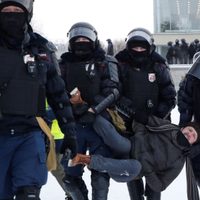 Represión en Rusia: más de 2.000 seguidores de Navalny arrestados por la policía