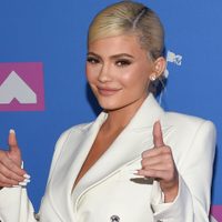 ¿Uno, dos o tres? Los estilos de Kylie Jenner que despertaron miles de reacciones