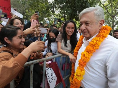 AMLO manda “al carajo” a la oposición que está contra sus programas sociales