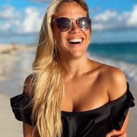 Se prepara desde ya: Barbie Vélez lució por primera vez un vestido de novia y sorprendió a todos