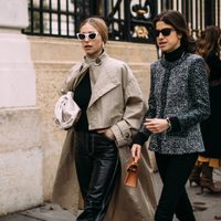 El sweater se corona como la prenda clave del otoño: confort y estilo en un solo gesto