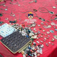 Encuentran restos fósiles que eran vendidos en una feria de artesanos