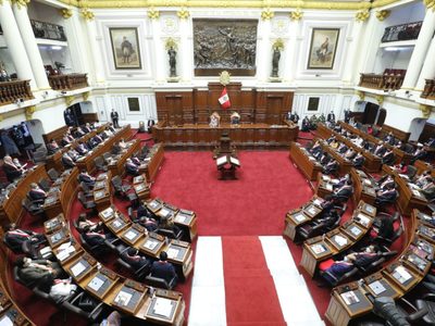 Comisión de Ética del Congreso de Perú admite denuncia contra primer ministro por agresión verbal