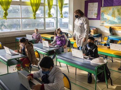 Regresan las clases presenciales en Uruguay, pese a la negativa del gremio docente