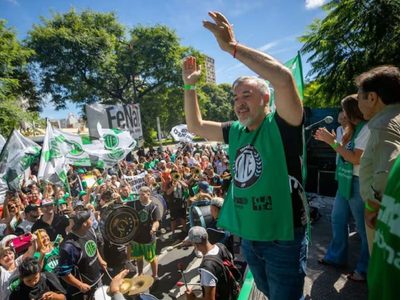 La ATE bloquea las rutas en Bariloche ante la visita de Javier Milei