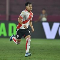 Vienen por la joya de River: los dos equipos de España que quieren a Ian Subiabre