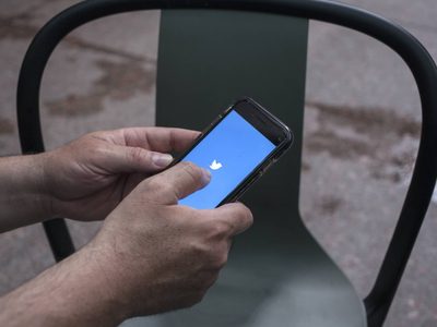 AMLO pide a Twitter explicar "fichaje" a usuarios que opinan sobre conflicto en Ucrania